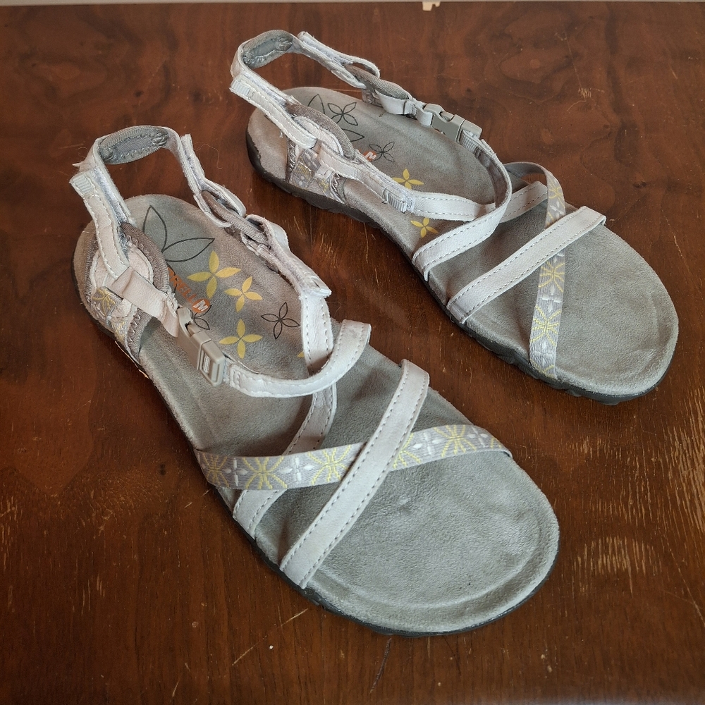 Merrel Strap Sandal
